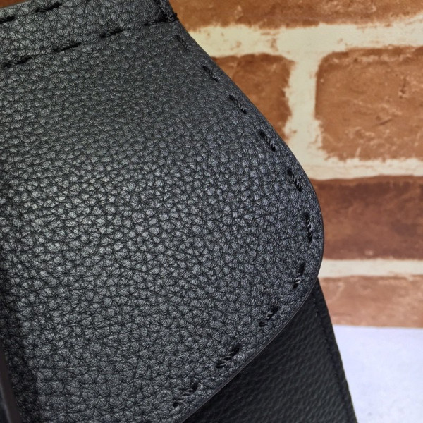 G*u*i gg marmont shoulder bag