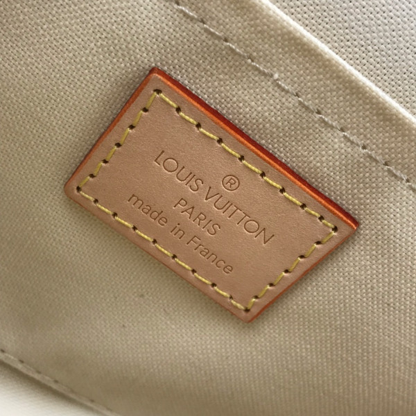 l0*is V*t0n favorite mm