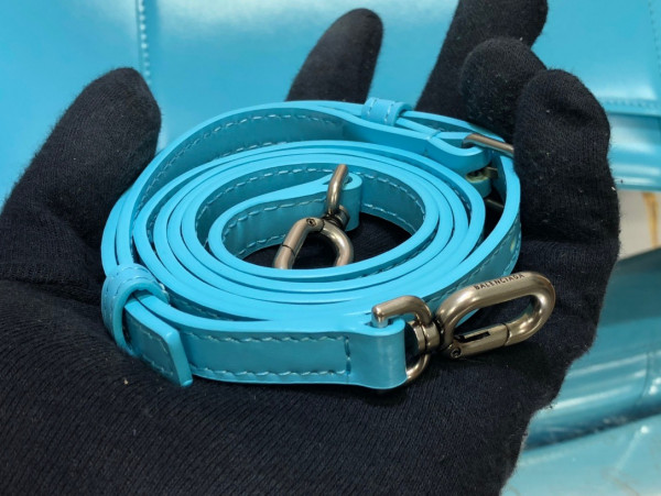 Ba*len*cia*ga  hourglass stretched top handle bag