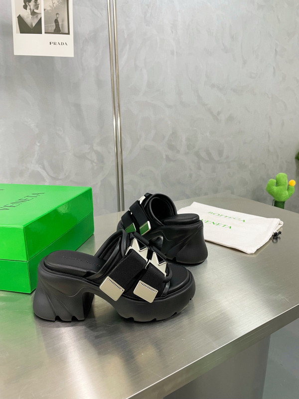 bo*te*ga Ve*ne*ta flash