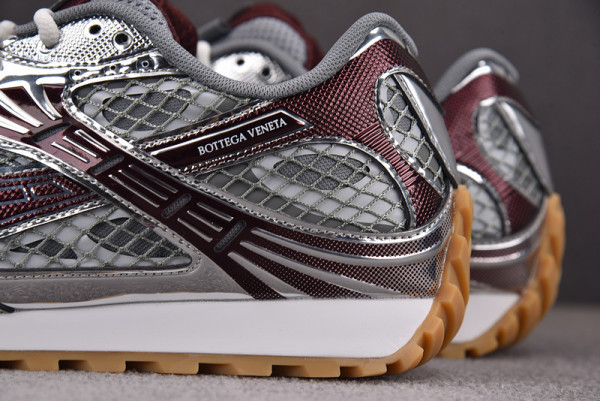 bo*te*ga Ve*ne*ta sneakers