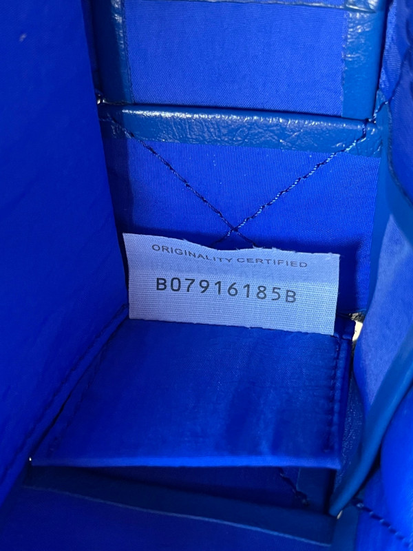 bo*te*ga Ve*ne*ta cassette