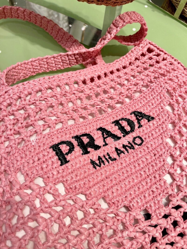 Pra*a raffia tote bag