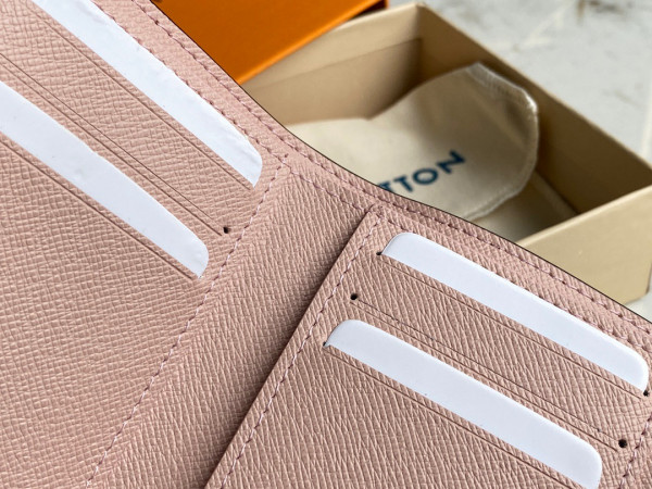 l0*is V*t0n victorine wallet