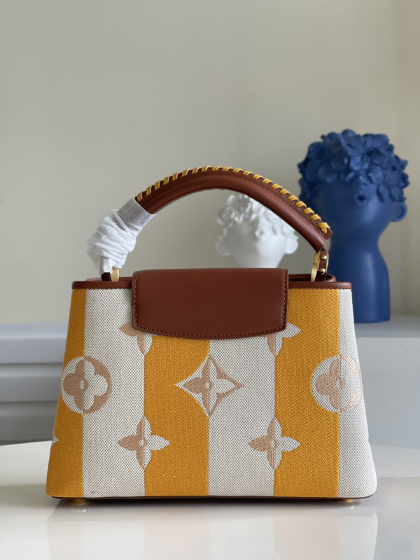 l0*is V*t0n capucines bb