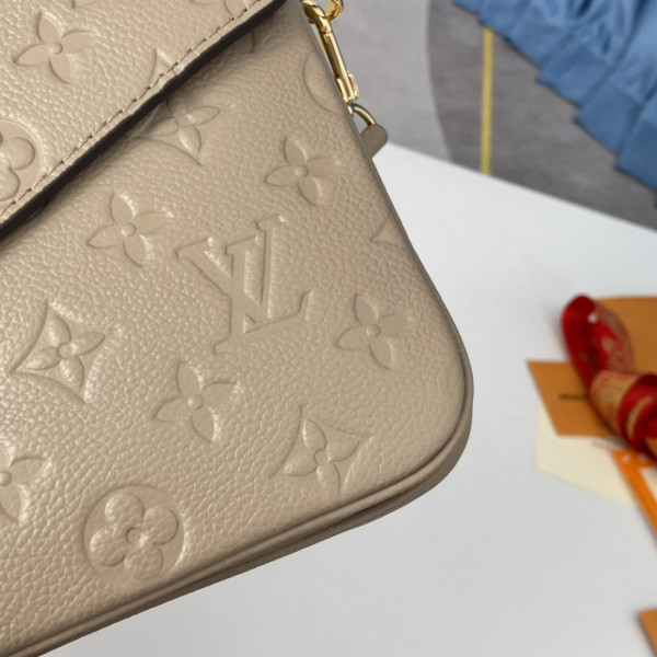 l0*is V*t0n pochette mÉtis