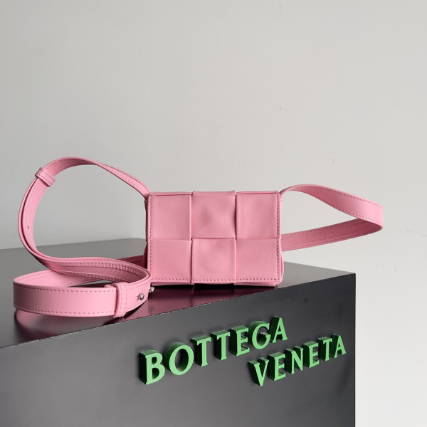 bo*te*ga Ve*ne*ta candy mini cassette-12*8*4cm