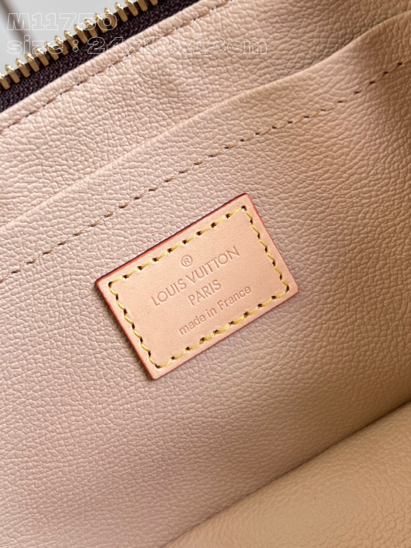 l0*is V*t0n toiletry bag-24*13*13cm