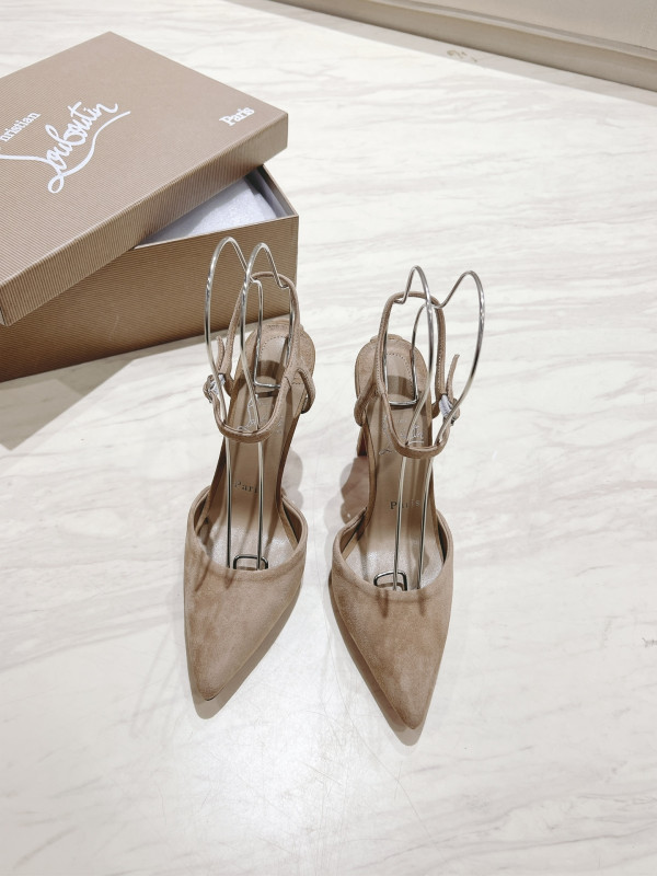 Ch**an louboutin pump