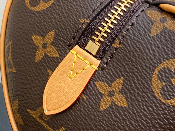 l0*is V*t0n nano speedy-10.5*11.5*18cm