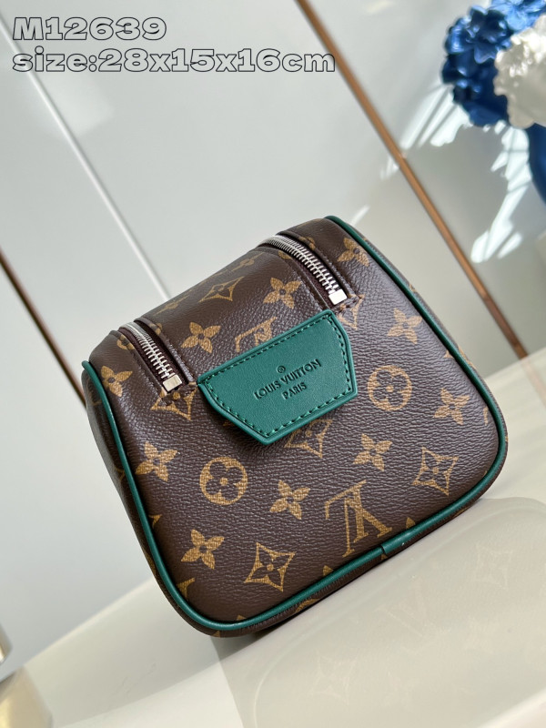 l0*is V*t0n dopp kit-28*15*16.5cm