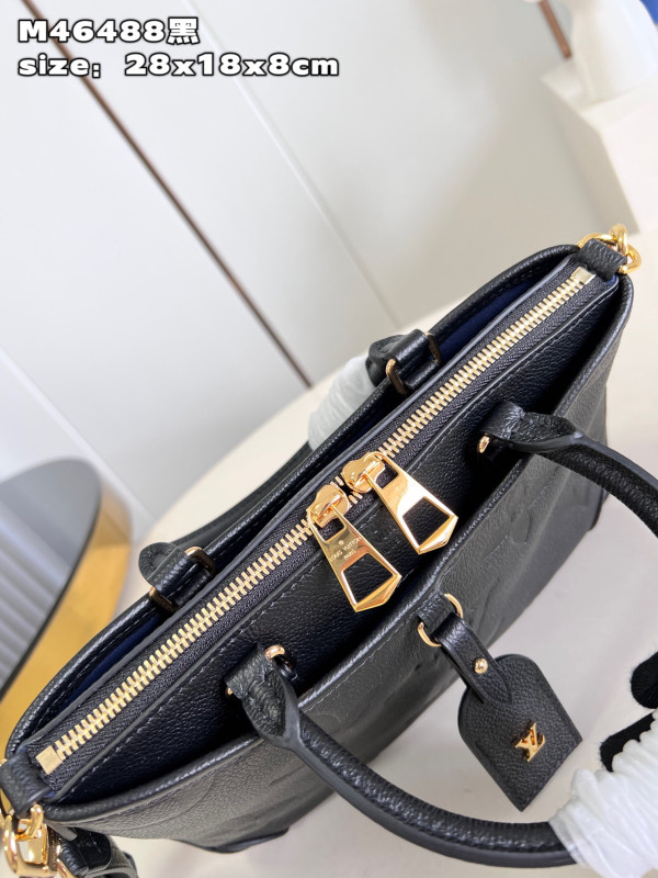 l0*is V*t0n trianon pm