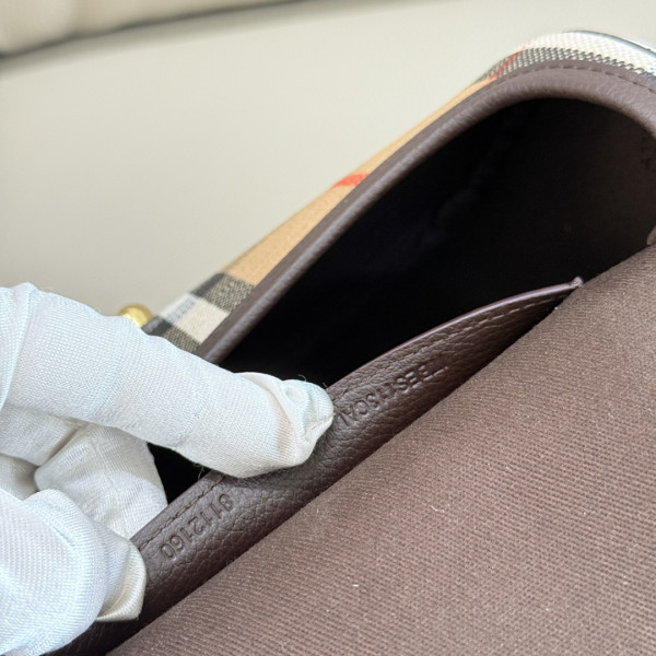 B**rry highlands crossbody bag - 24.5*8*18cm