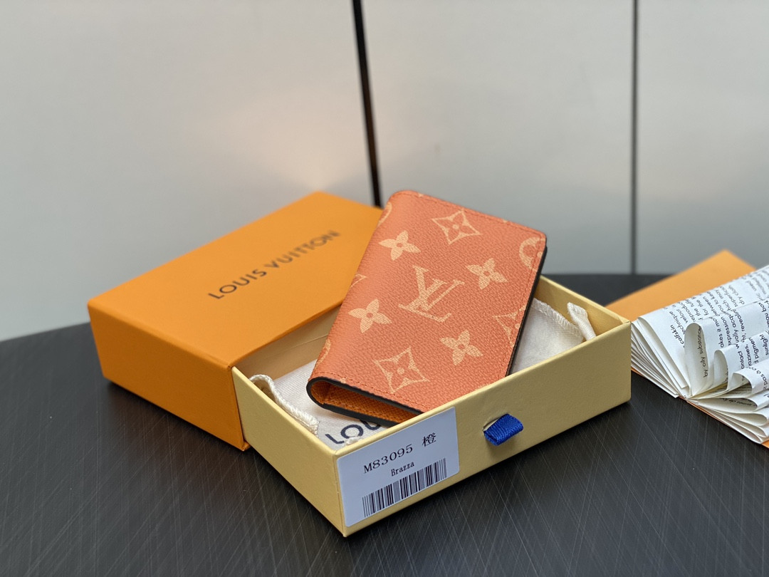 l0*is V*t0n pocket organizer-7.5*11.1*1 cm